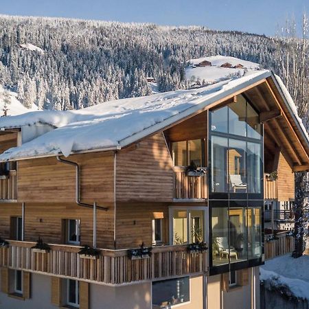 Apartments Bachmann San Candido Bagian luar foto