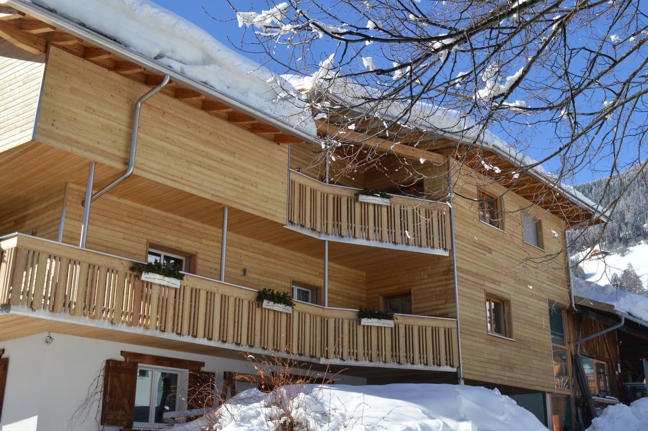 Apartments Bachmann San Candido Bagian luar foto
