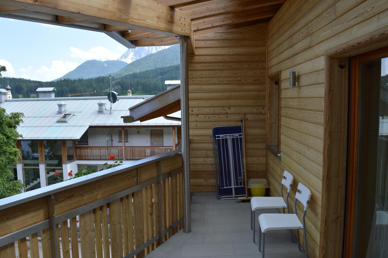 Apartments Bachmann San Candido Bagian luar foto