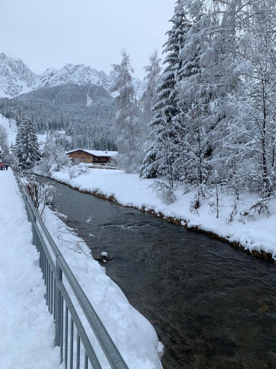 Apartments Bachmann San Candido Bagian luar foto