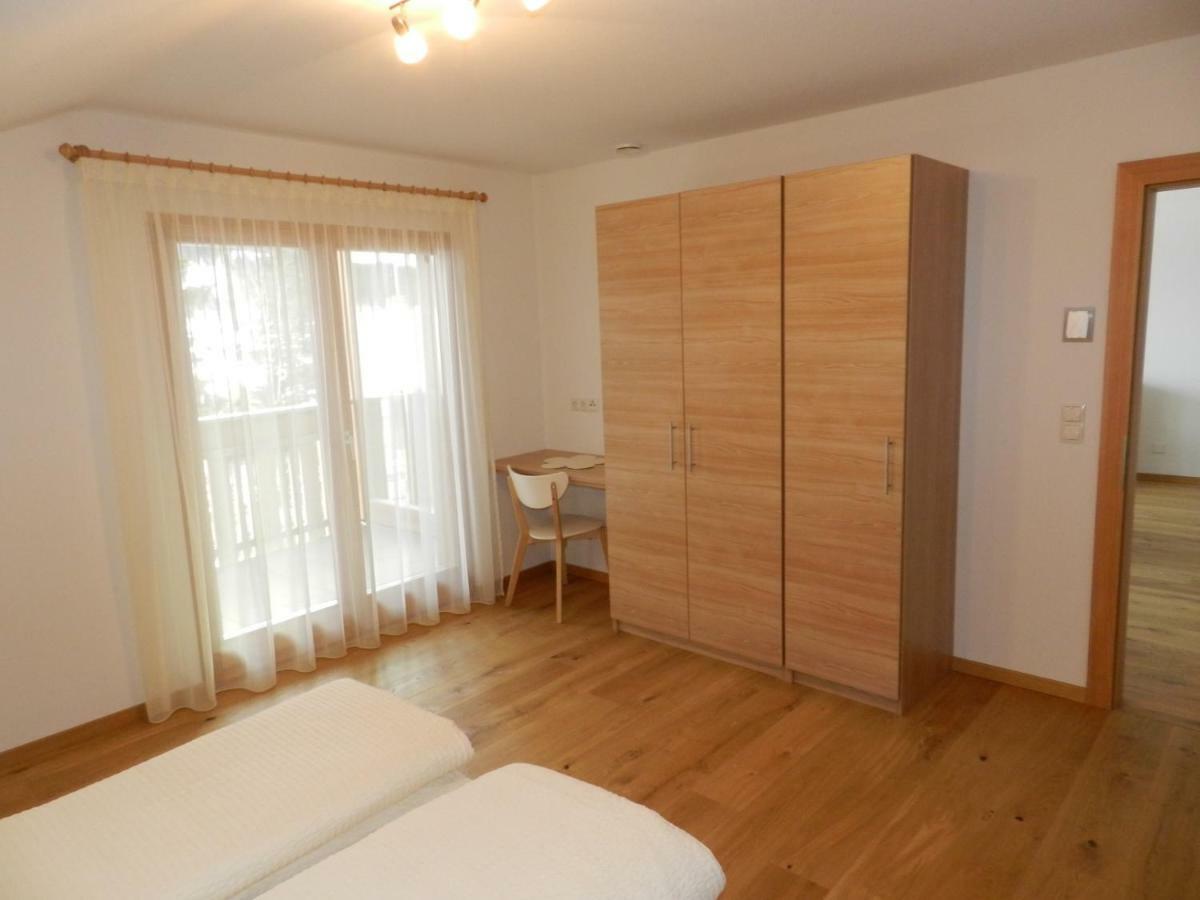 Apartments Bachmann San Candido Bagian luar foto